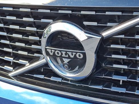 Used 2020 Volvo XC40 T5 R-Design image 33