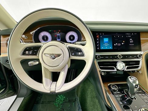 New 2026 Bentley Flying Spur Plug-In Hybrid AWD/4WD image 11
