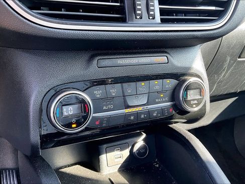 Used 2021 Ford Escape SEL AWD/4WD image 21