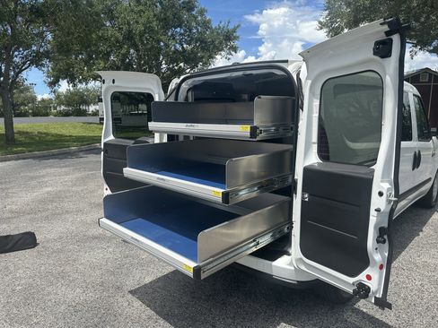 Used 2022 RAM ProMaster City Tradesman w/ Window Group 05 image 8