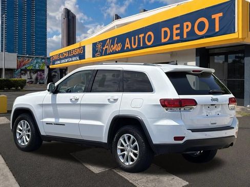 Used 2021 Jeep Grand Cherokee Laredo X RWD image 3