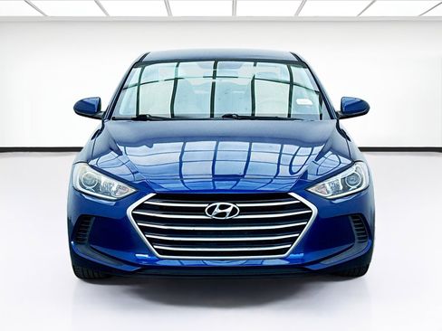 Used 2018 Hyundai Elantra SEL image 2