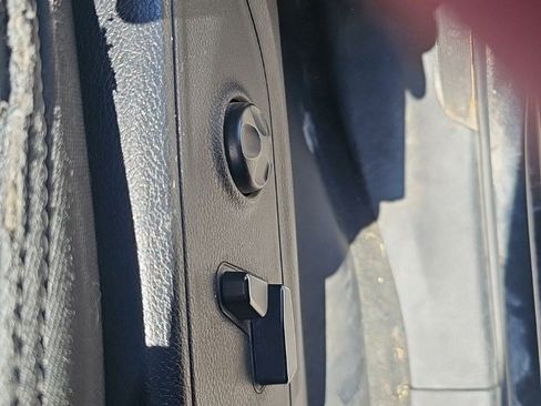 Used 2019 RAM 1500 Big Horn AWD/4WD image 6