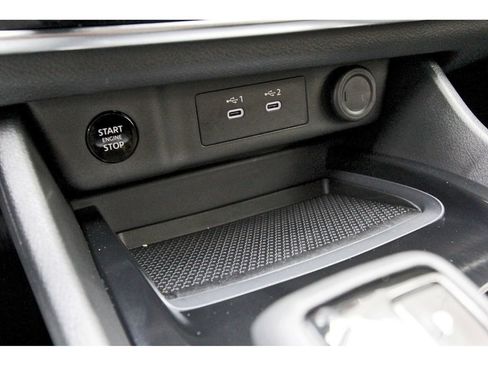Used 2024 Nissan Rogue S AWD/4WD image 23
