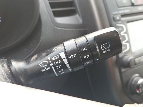 Used 2013 Kia Soul + w/ Audio Pkg image 33