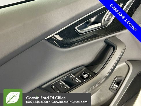 Used 2021 Audi Q7 3.0T Premium Plus AWD/4WD image 12