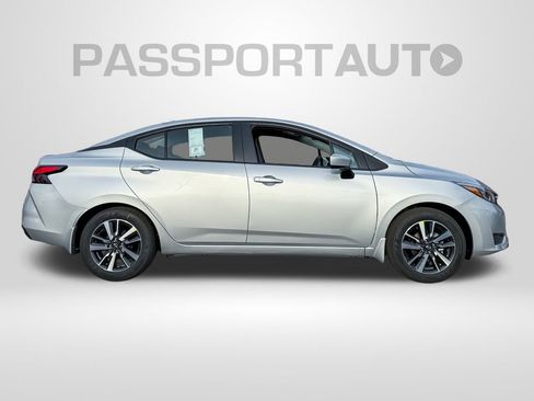 New 2025 Nissan Versa SV image 5