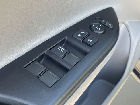 Used 2016 Honda Accord LX image 12