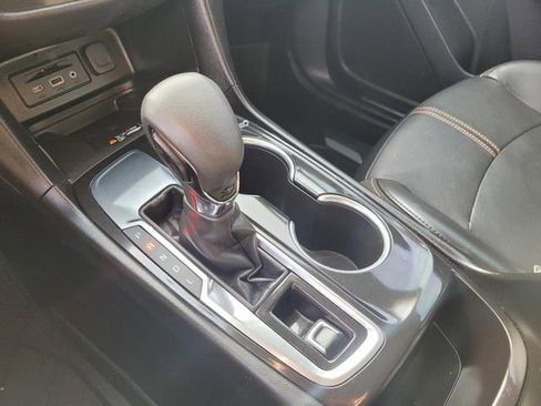 Used 2022 Chevrolet Equinox Premier w/ LPO, Floor Liner Package image 26