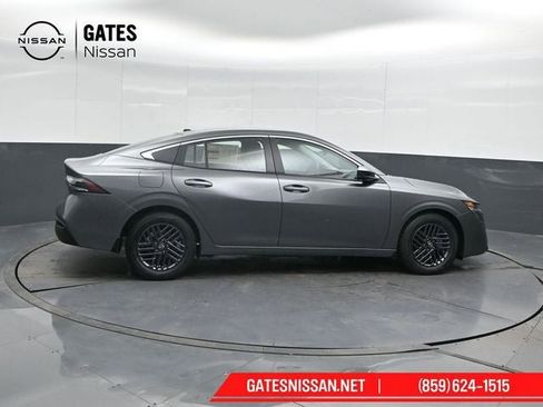 New 2026 Nissan Sentra SV w/ SV Convenience Package FWD image 3