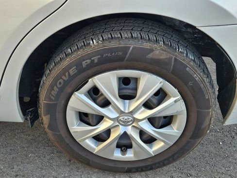 Used 2014 Toyota Corolla L FWD image 5
