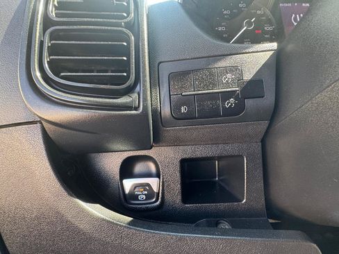 Used 2022 RAM ProMaster 3500 w/ Fleet Safety Group FWD image 25