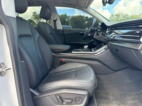 Used 2021 Audi Q8 Premium Plus w/ Premium Plus Package AWD/4WD image 9