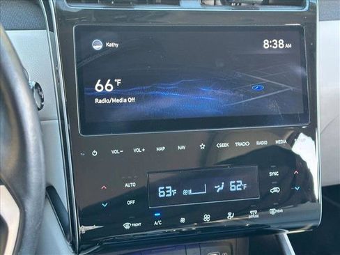 Used 2022 Hyundai Tucson Limited image 9