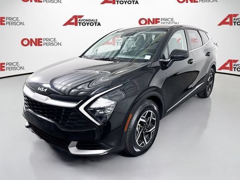 Used 2023 Kia Sportage LX FWD image 3