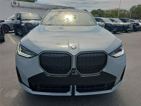 Used 2026 BMW X3 xDrive30i w/ M Sport Package AWD/4WD image 2