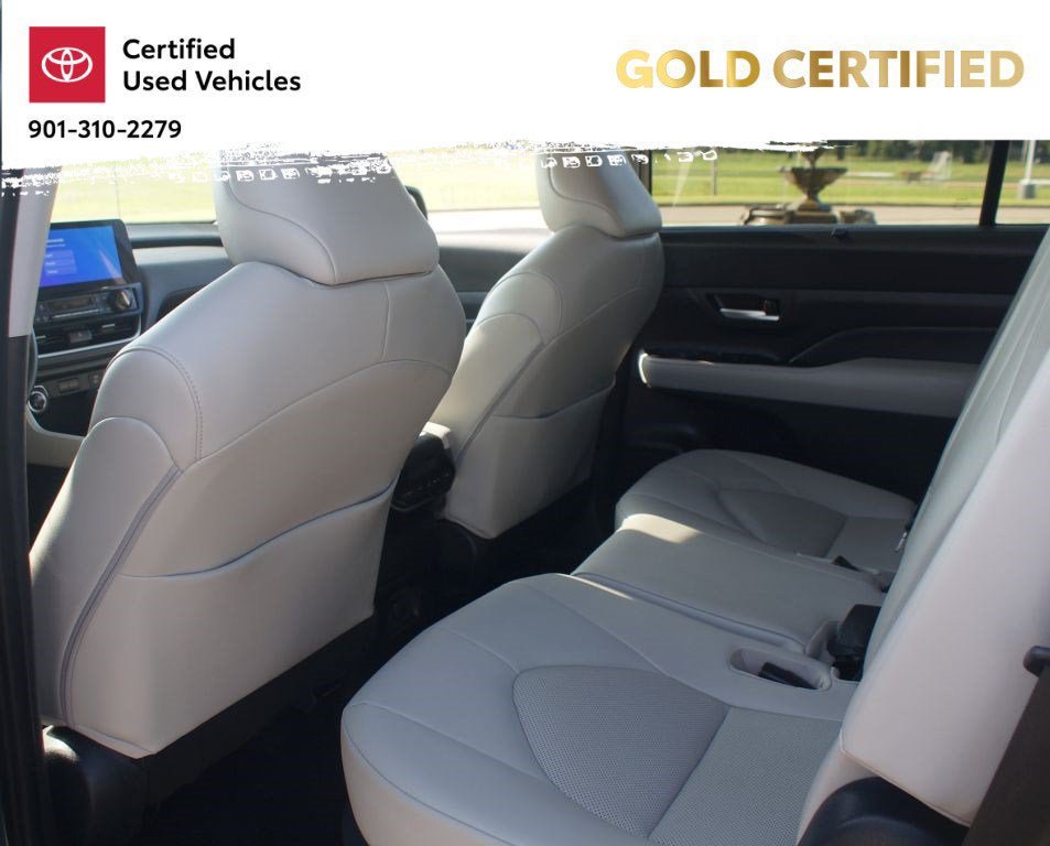 Used 2026 Toyota Grand Highlander AWD Hybrid image 15