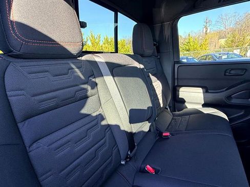 Used 2026 Nissan Frontier PRO-4X w/ Pro-4x Convenience Package image 26