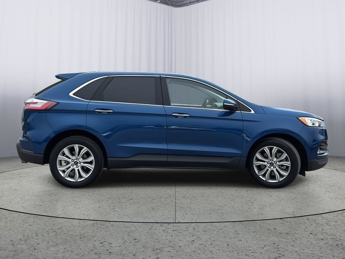 Used 2021 Ford Edge Titanium w/ Cargo Accessory Package FWD image 6