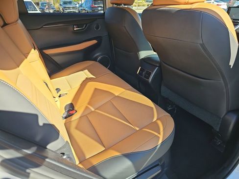 Used 2018 Lexus NX 300 FWD w/ Premium Package image 14