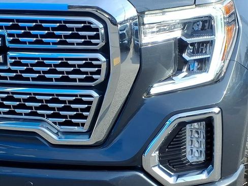 Used 2022 GMC Sierra 1500 Denali image 7