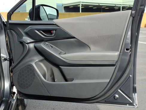 Certified 2025 Subaru Crosstrek 2.0i Premium image 23