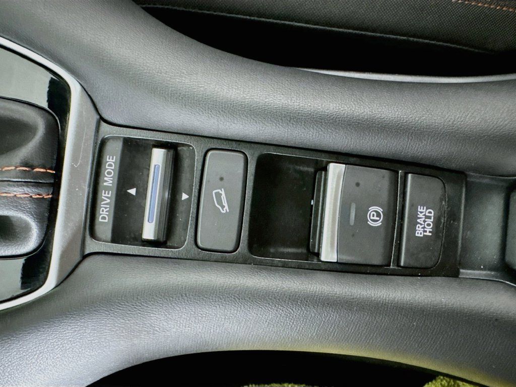 Used 2023 Honda HR-V Sport image 14