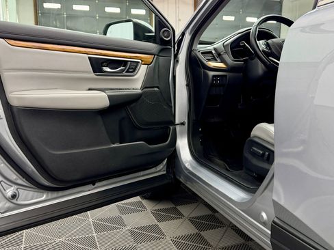 Used 2018 Honda CR-V EX-L image 5