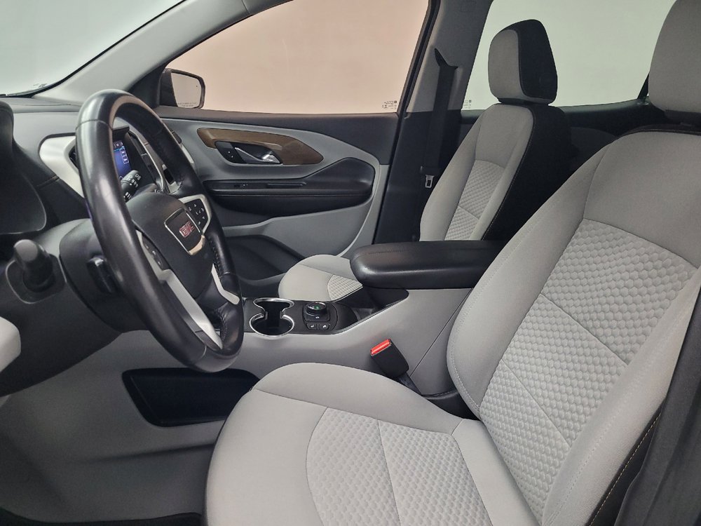 Used 2019 GMC Terrain SLE w/ Driver Convenience Package FWD image 17