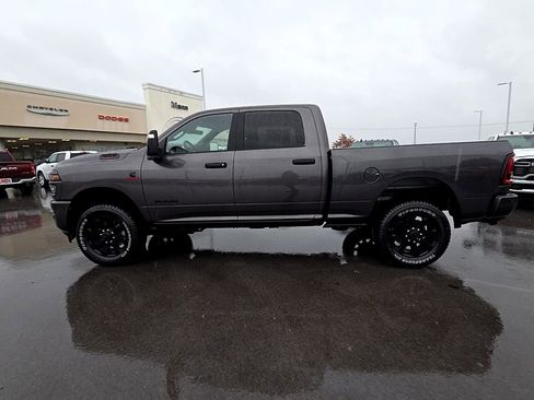 New 2025 RAM 2500 Big Horn image 8