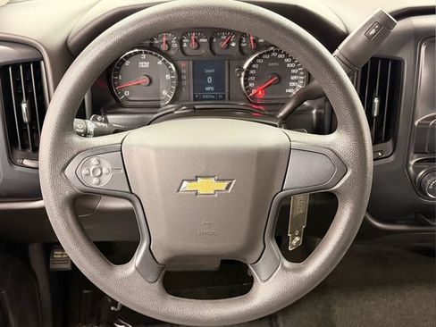 Used 2018 Chevrolet Silverado 1500 Custom w/ Custom Value Package RWD image 24