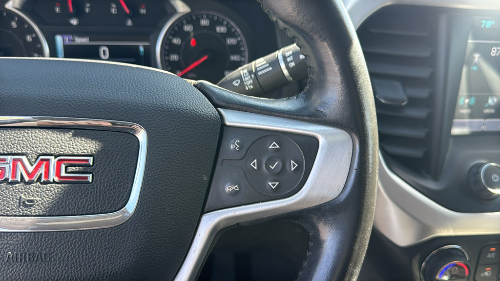 Used 2019 GMC Acadia SLT AWD/4WD image 18