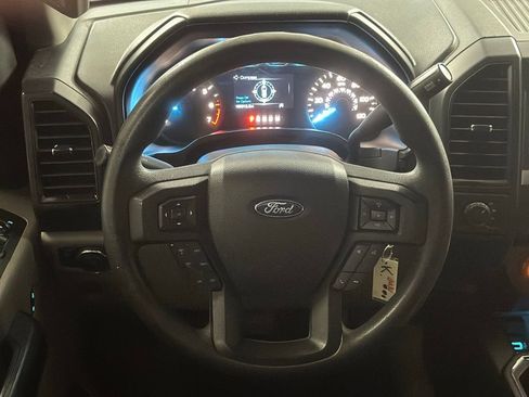 Used 2018 Ford F150 XL w/ Equipment Group 101A Mid AWD/4WD image 4