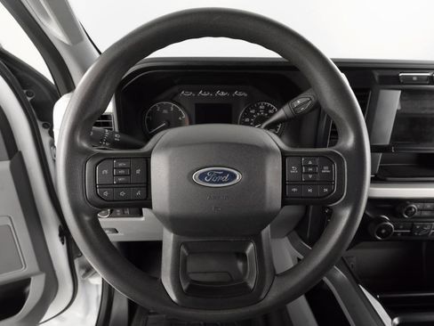 Used 2023 Ford F250 XLT image 14
