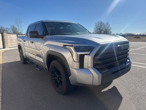 Used 2023 Toyota Tundra SR5 image 8