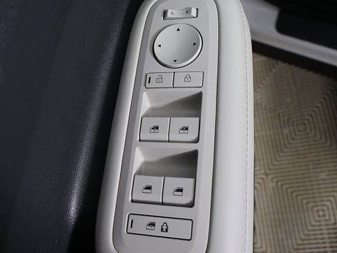 Used 2024 Hyundai Santa Fe SEL image 35