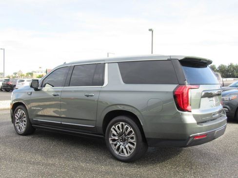 Used 2024 GMC Yukon XL Denali Ultimate image 4