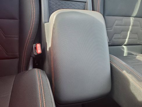 Used 2022 Nissan Frontier PRO-4X image 13