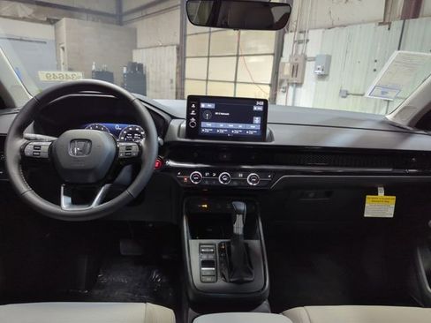 New 2026 Honda CR-V EX-L image 13
