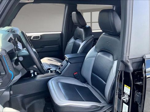 Used 2024 Ford Bronco Black Diamond AWD/4WD image 25