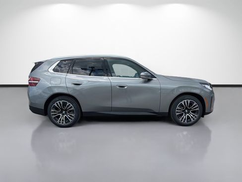 New 2026 BMW X3 xDrive30i w/ Convenience Package AWD/4WD image 2