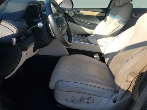 Used 2022 Genesis GV80 2.5T w/ Prestige Package 04 image 18