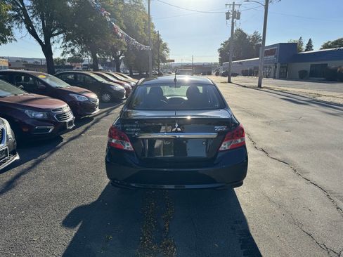 Used 2017 Mitsubishi Mirage G4 ES image 5