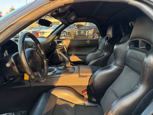 Used 2004 Dodge Viper SRT-10 image 41