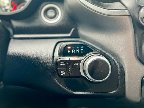 Used 2024 RAM 2500 Big Horn w/ Bed Utility Group image 26