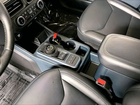 Used 2024 Ford Maverick Lariat w/ Black Appearance Package image 17