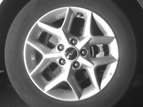 Used 2025 Kia Soul LX w/ LX Technology Package image 20