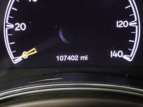 Used 2021 Jeep Grand Cherokee Overland AWD/4WD image 38