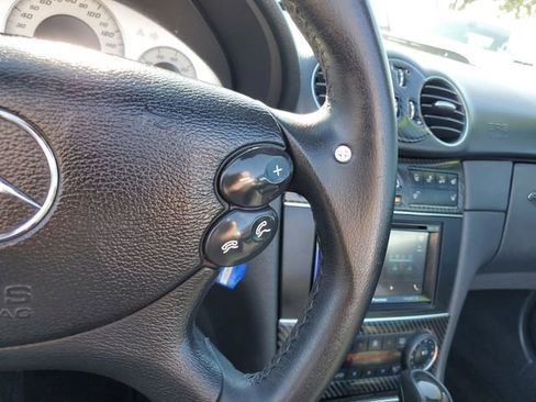 Used 2005 Mercedes-Benz CLK 55 AMG Cabriolet image 20