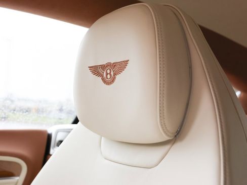 Used 2024 Bentley Continental GT image 15